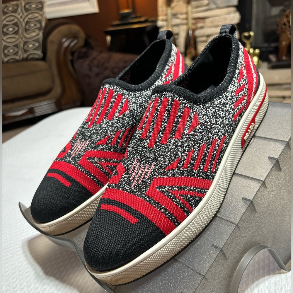 Prada shoes - Picture 10 of 16